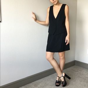 Garfield & Marks s6 black jacket skirt suit set